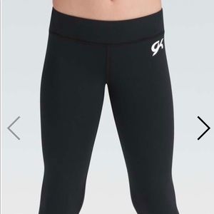 GK Fitted ActiveTek Warm-Up Capris